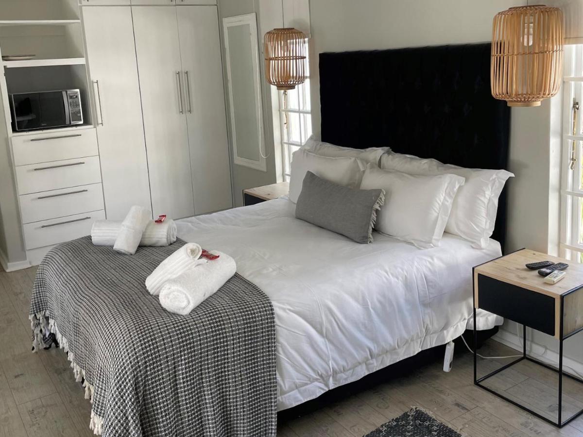 La Belle Guest House Bloemfontein Kamer foto